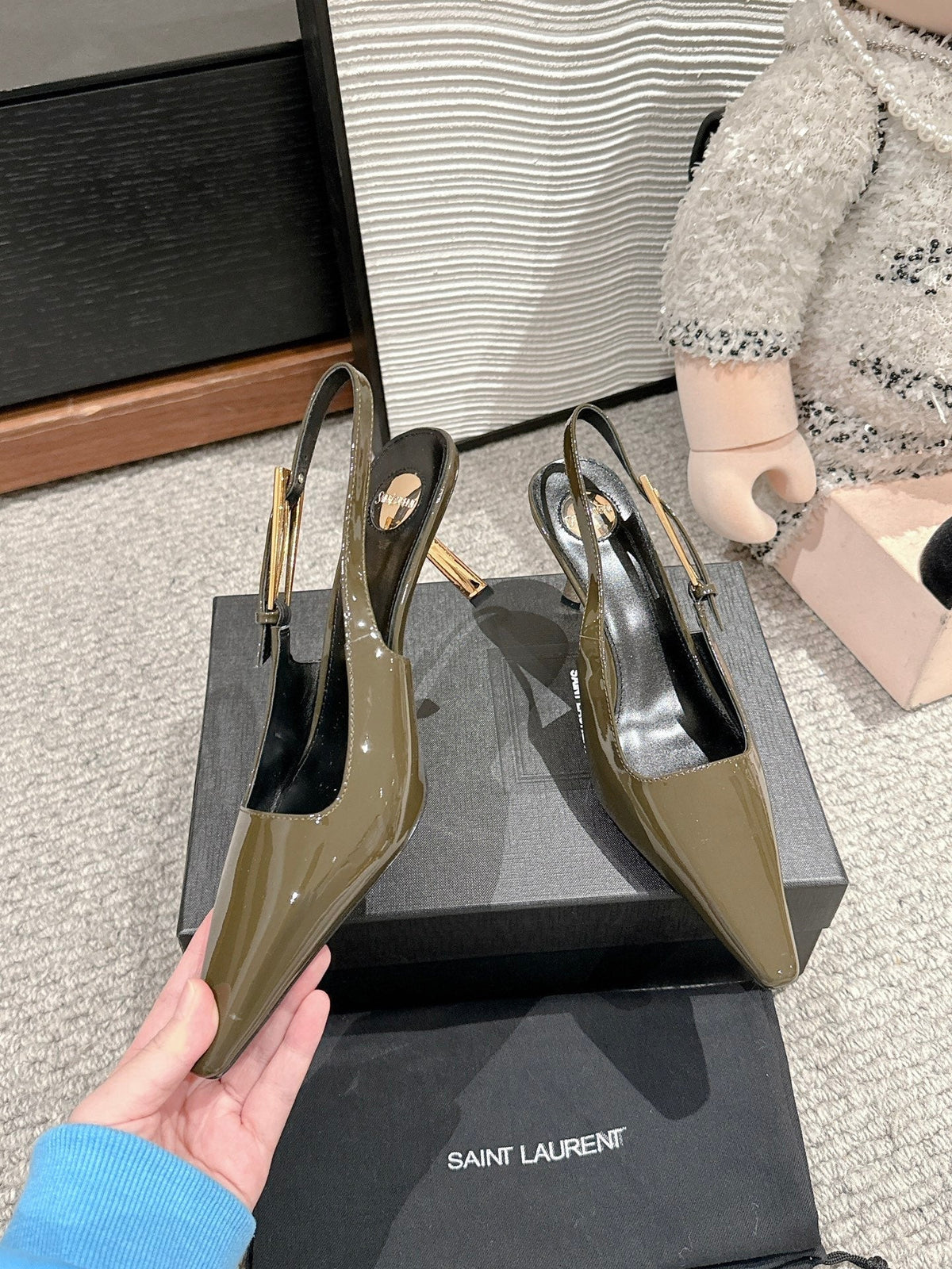 LEE SLINGBACK MID PUMPS IN ARMY GREEN SHINY CALFSKIN
