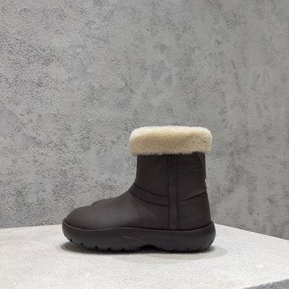 ANKLE BOOTS IN CHOCOLATE BROWN LAMBSKIN WITH SHEARLING LINING