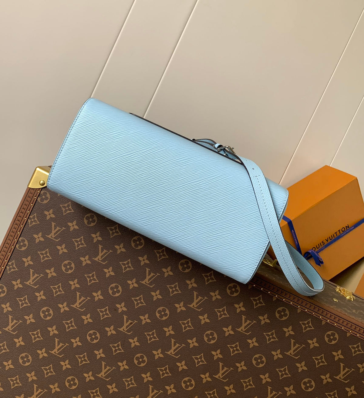 MARELLE TOTE BB BAG 30 IN BLEU NUAGE BLUE EPI GRAIN COWHIDE LEATHER
