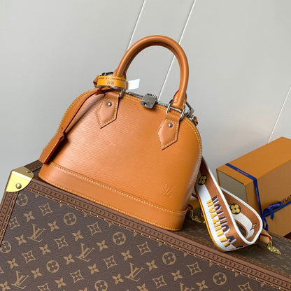 ALMA BB BAG 23 IN BRONZE BROWN GRAIN EPI COWHIDE