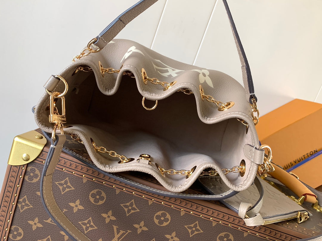 BUNDLE BAG 28 IN CREAM MIX GREY MONOGRAM EMPREINTE COWHIDE
