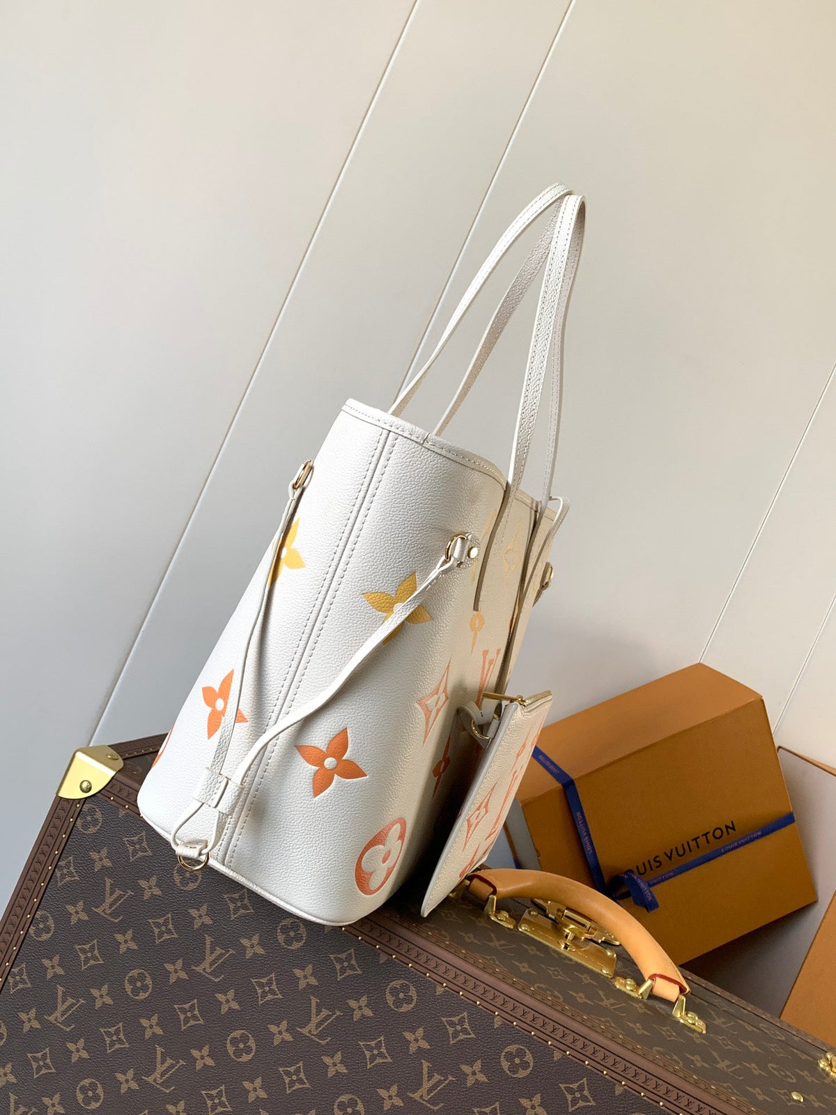 LV NEVERFULL MM TOTE BAG 32 IN WHITE MIX ORANGE CALFSKIN