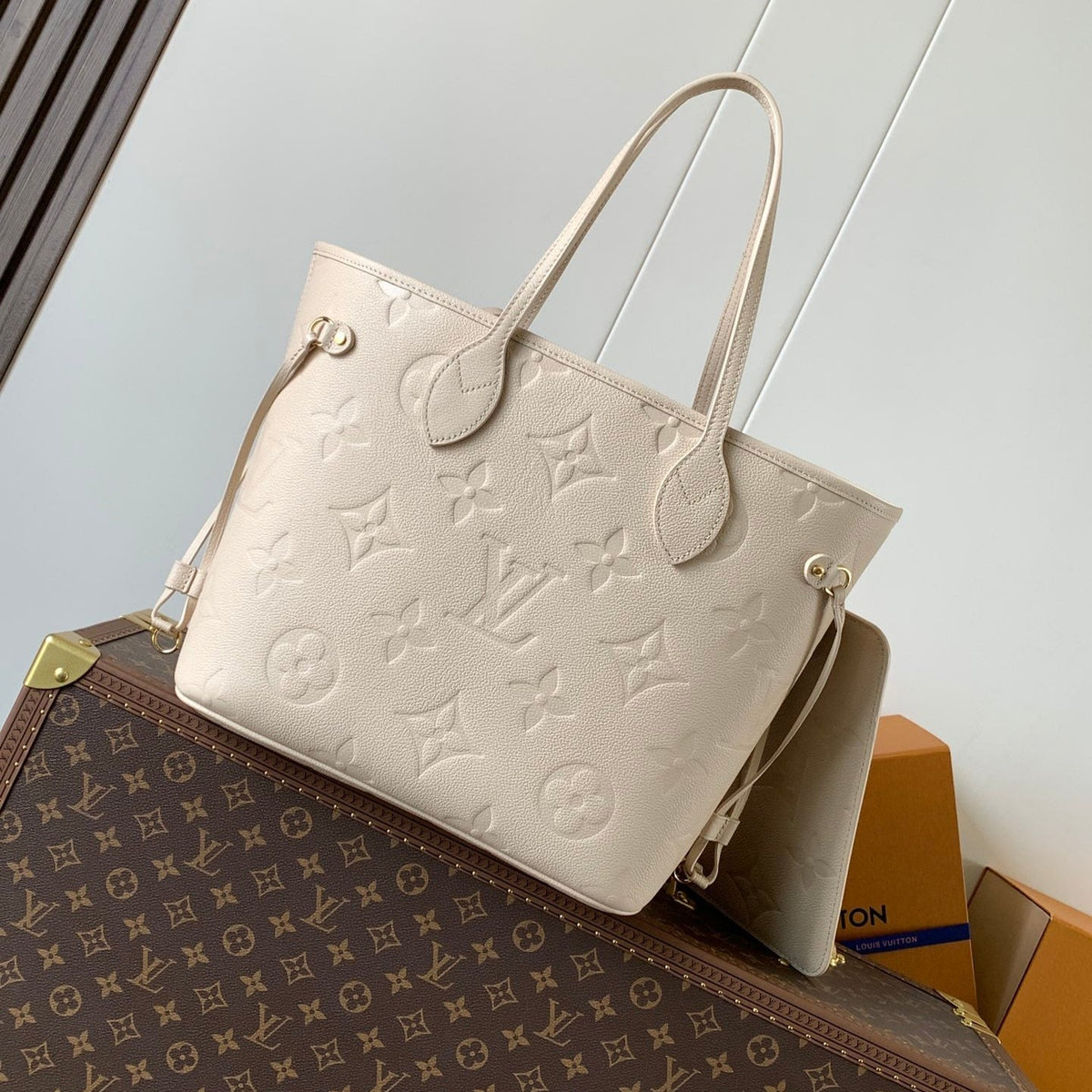LV NEVERFULL 32 LIGHT BEIGE MONOGRAM EMPREINTE LEATHER