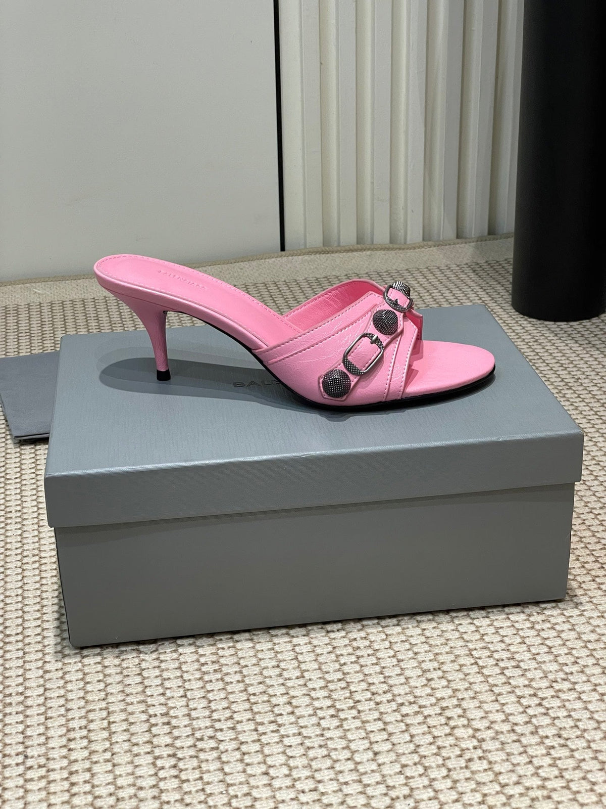 CAGOLE HIGH MULES IN SHOCKING PINK OIL-WAX SHEEPSKIN
