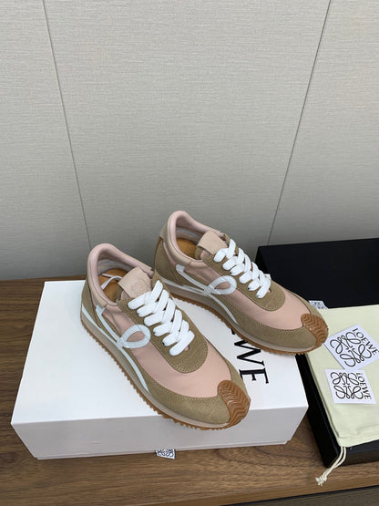 LW FLOW RUNNER SNEAKER PEANUT-PASTEL PINK SUEDE