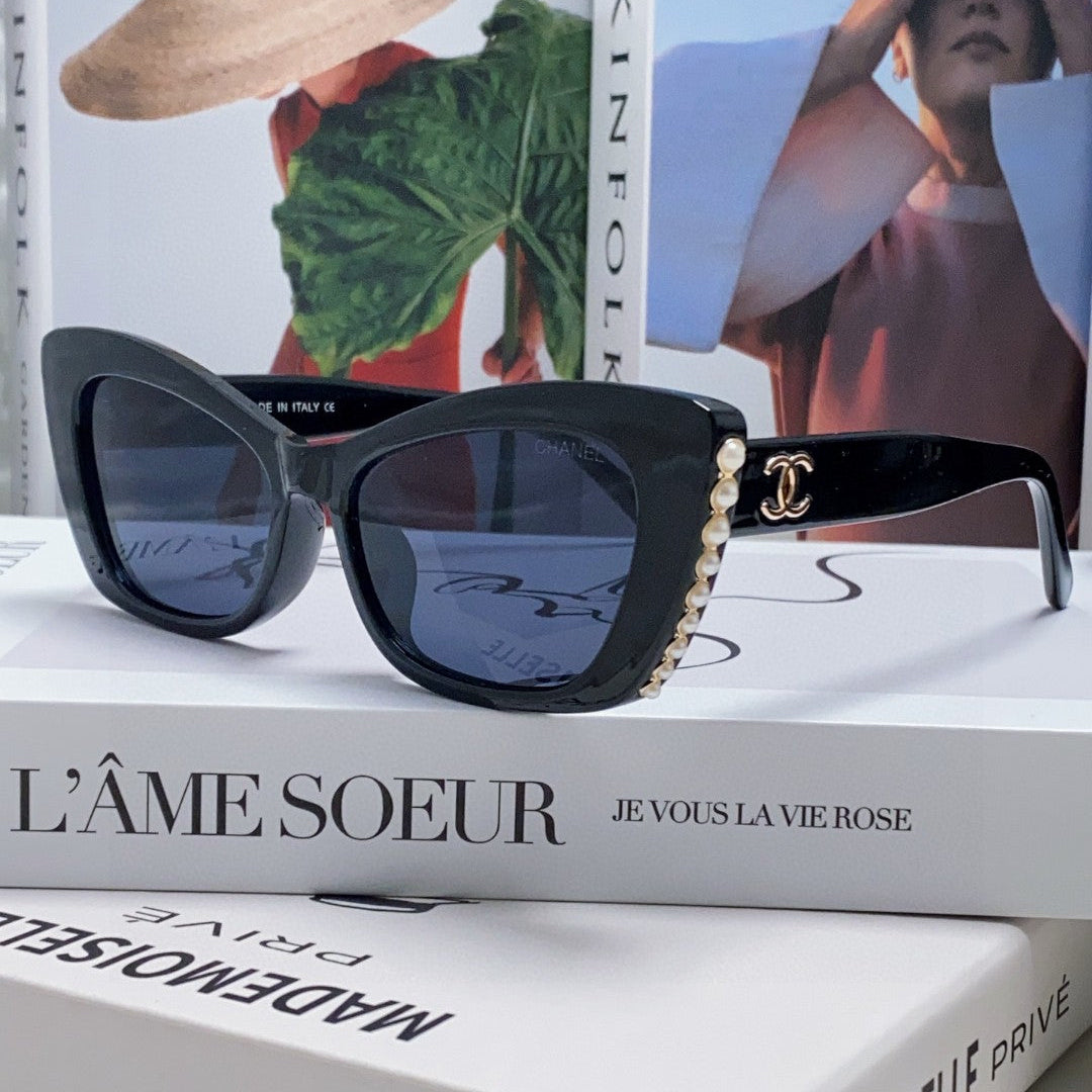 CAT EYE SUNGLASSES 632701 IN BLACK ACETATE EMBOSSED PEARL