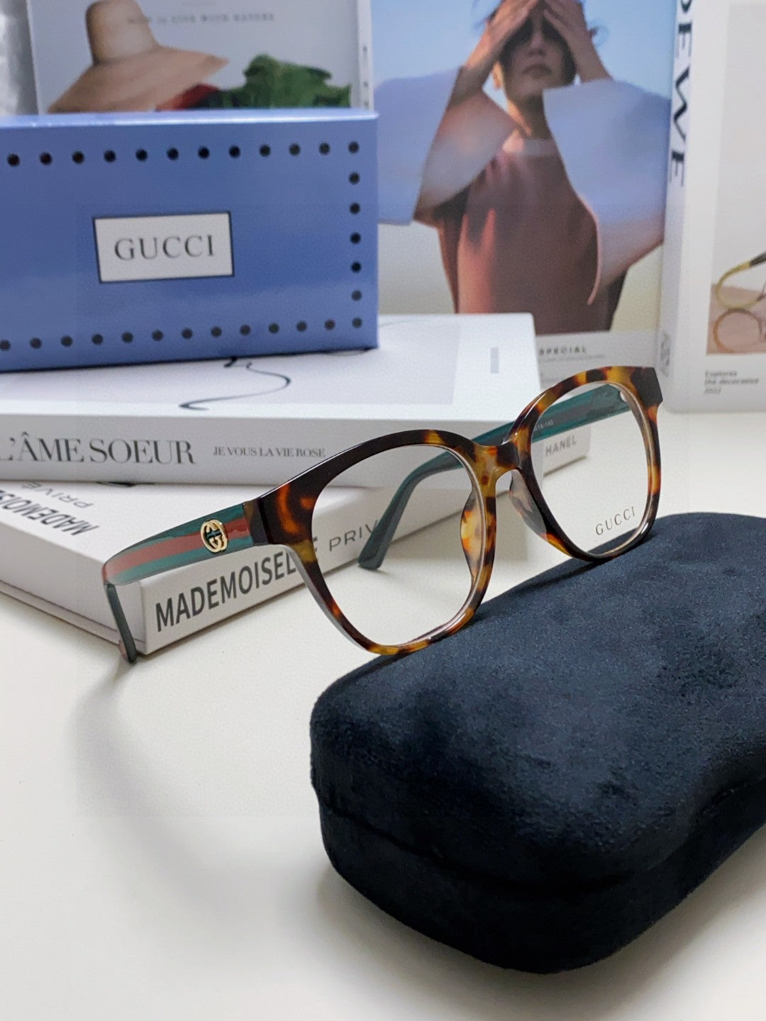 BUTTERFLY FRAME SUNGLASSES 570220 IN ACETATE
