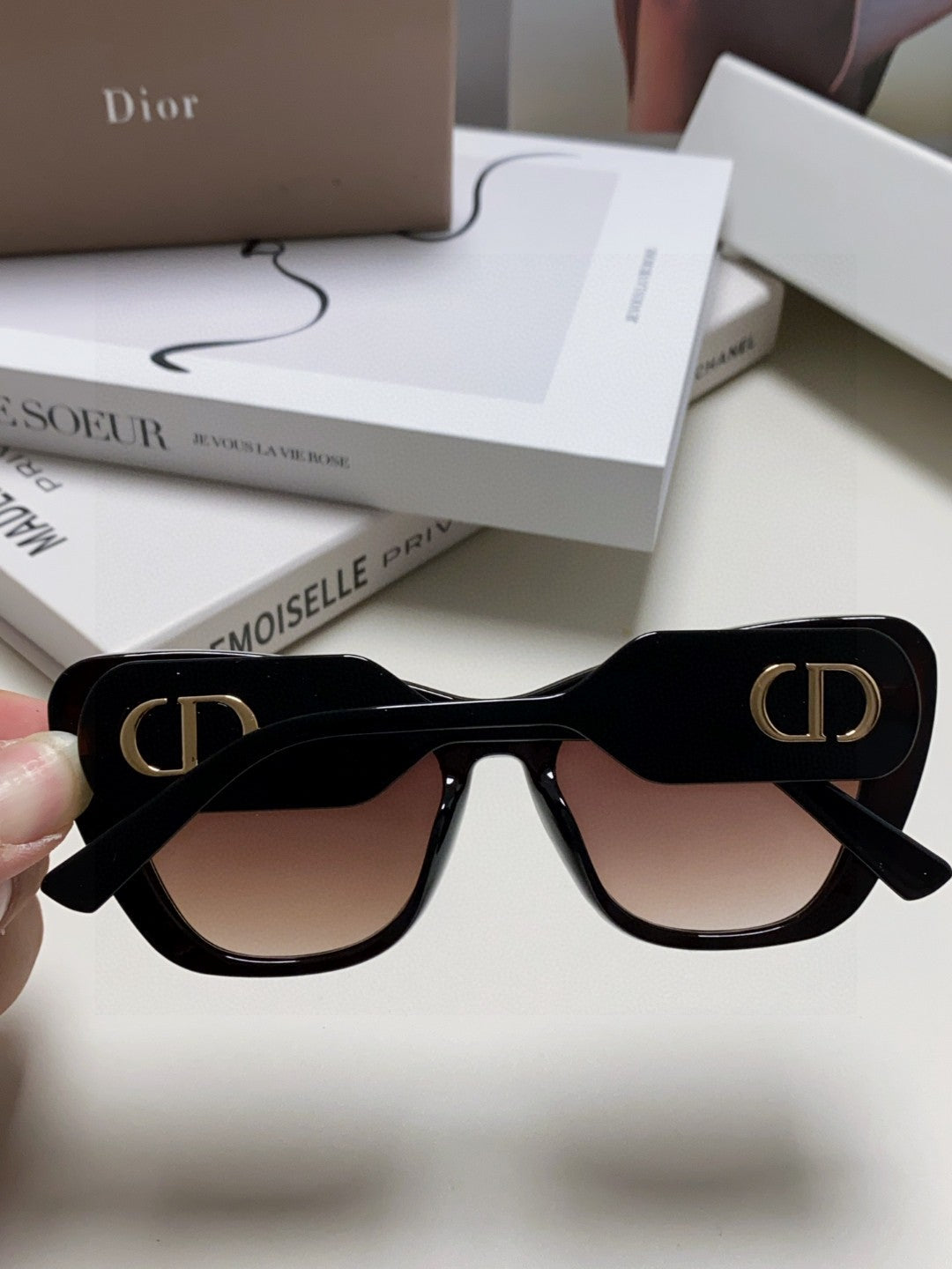 BOBBY B1U SUNGLASS 571590 IN BLACK ACETATE BROWN LENSES