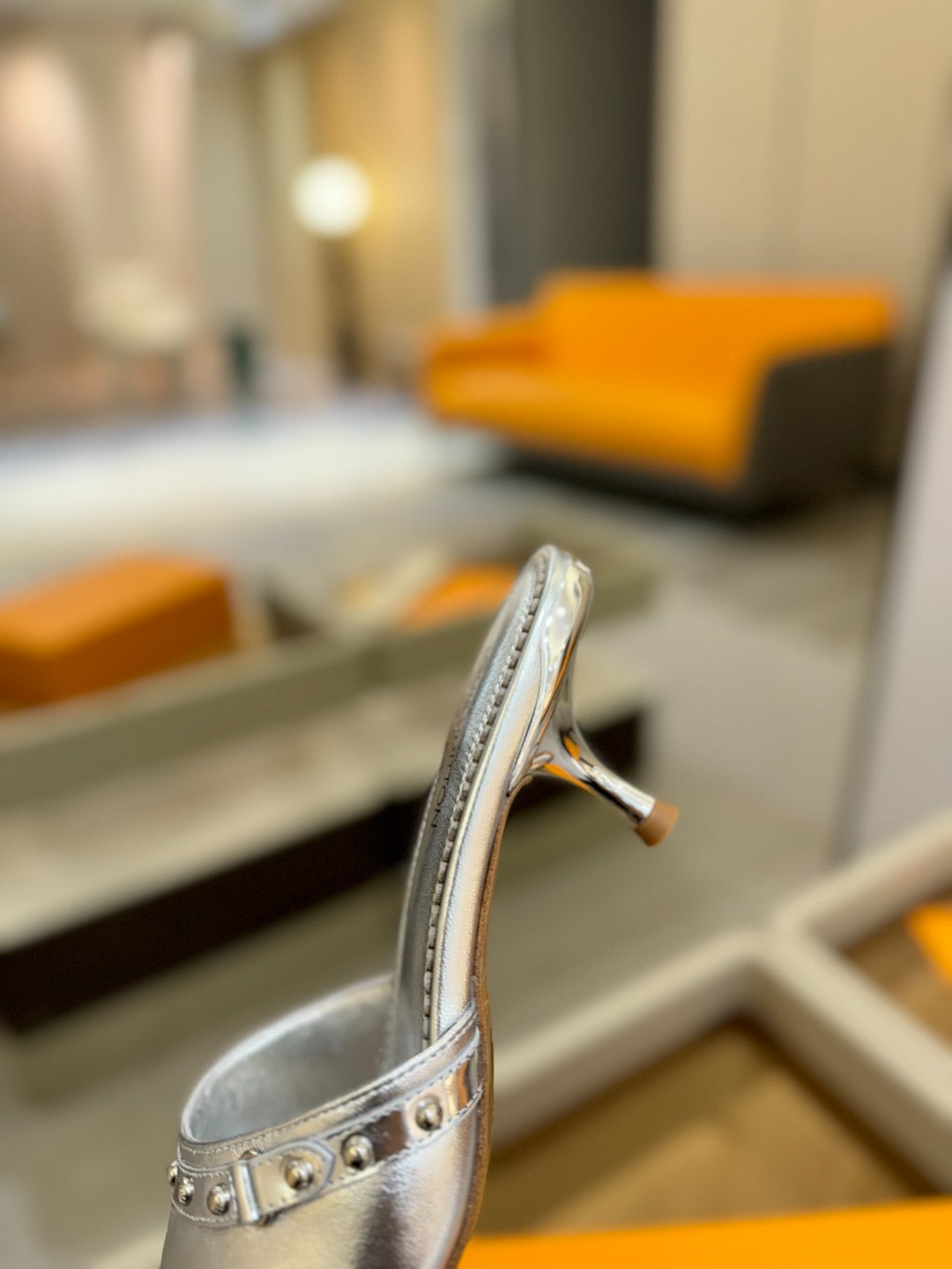 LV X TM 6AM HIGH 4 CM MULE IN SILVER CALFSKIN
