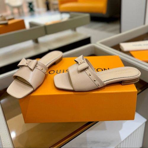 LV X TM 6AM FLAT MULE IN LINEN TAN CALFSKIN