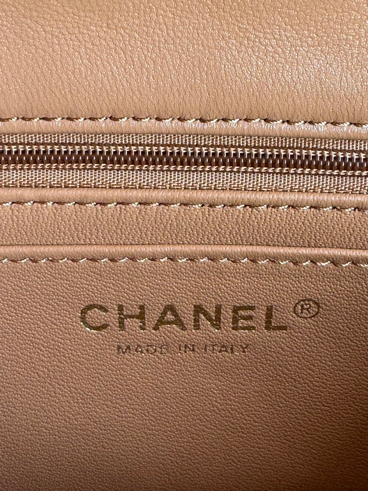 CHANEL FLAP BAG 20 IN BRONZE BROWN LAMBSKIN WITH HANDLE