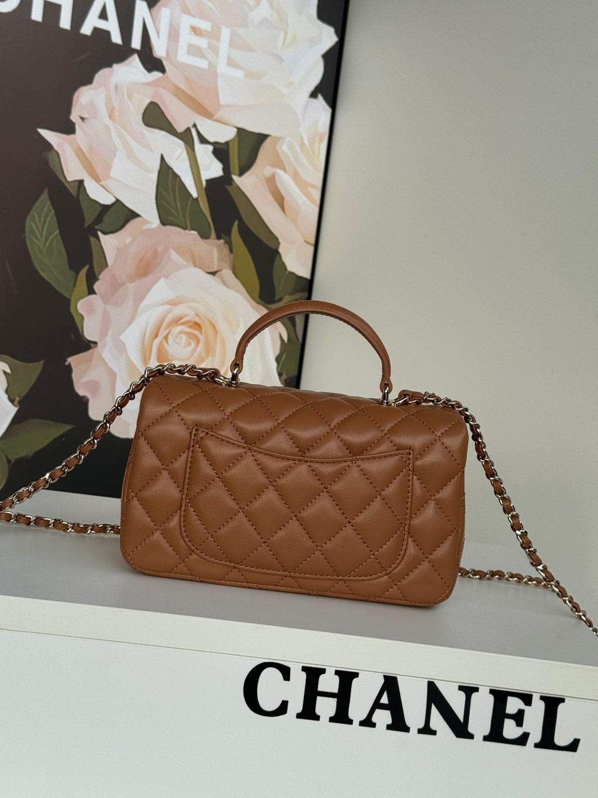 CHANEL FLAP BAG 20 IN BRONZE BROWN LAMBSKIN WITH HANDLE