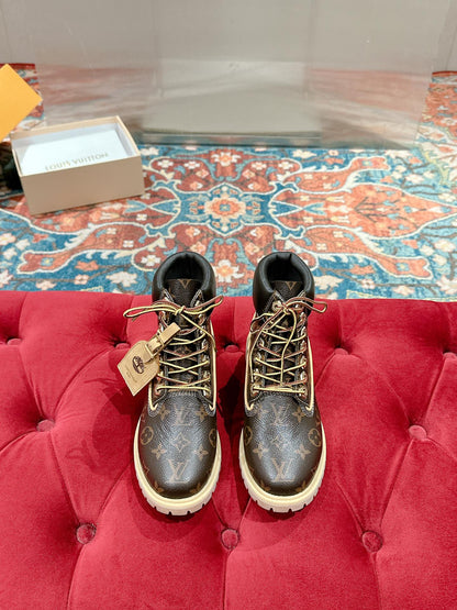 LV X TIMBERLAND ANKLE BOOT IN CHOCOLATE BROWN MONOGRAM CALFSKIN