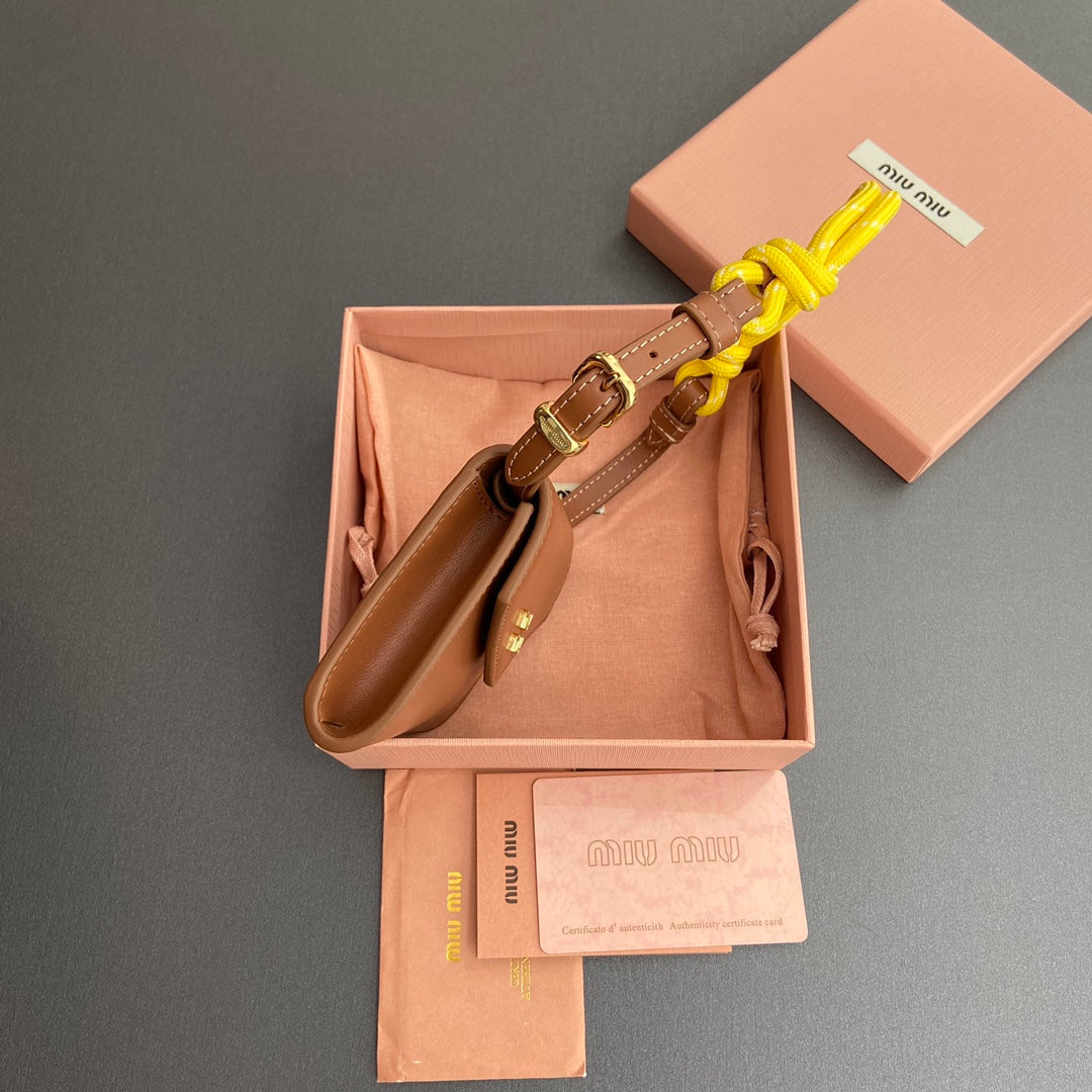 MICRO BAG 11 IN SANTA FE BROWN SMOOTH CALFSKIN