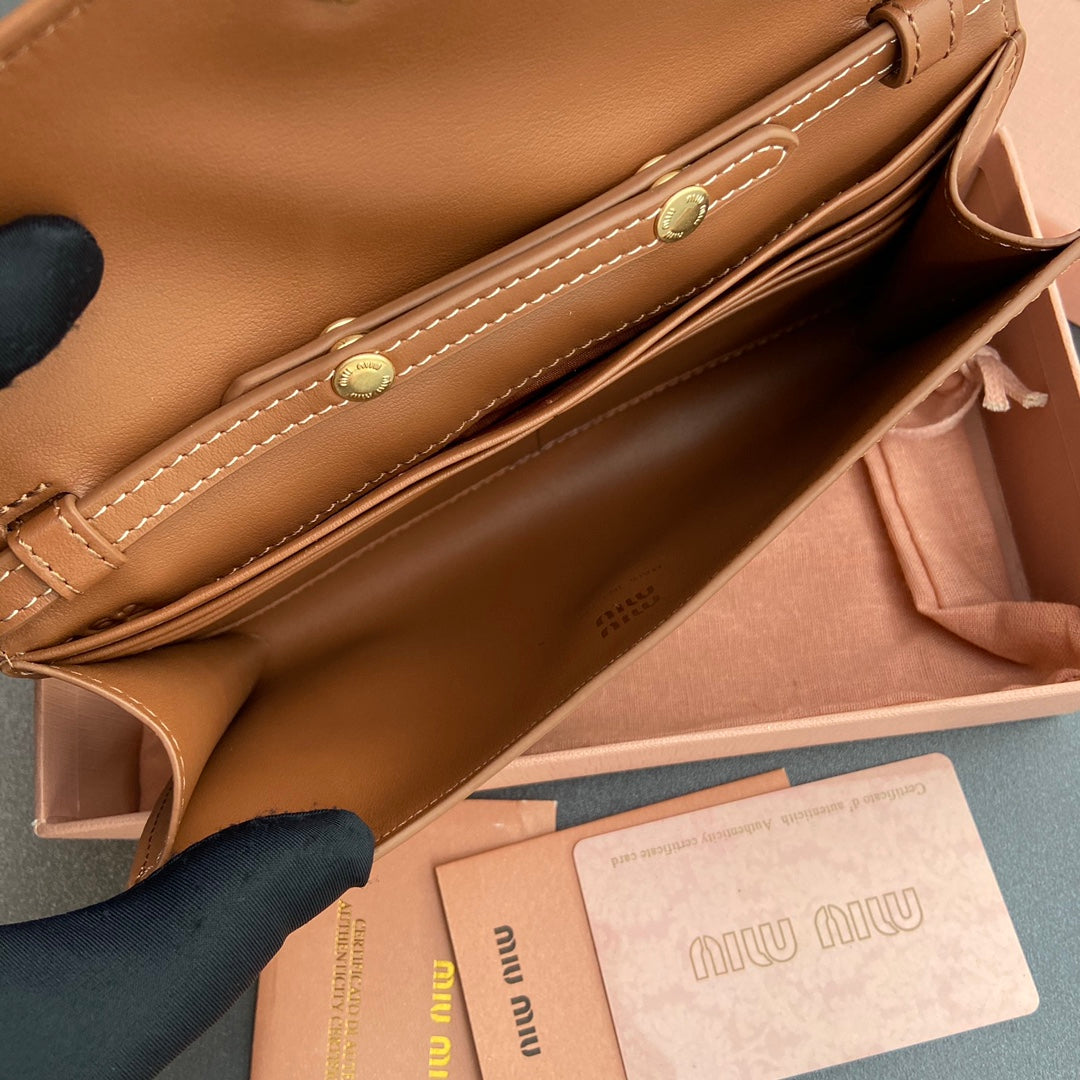 MICRO BAG 19 IN BRONZE BROWN SMOOTH CALFSKIN