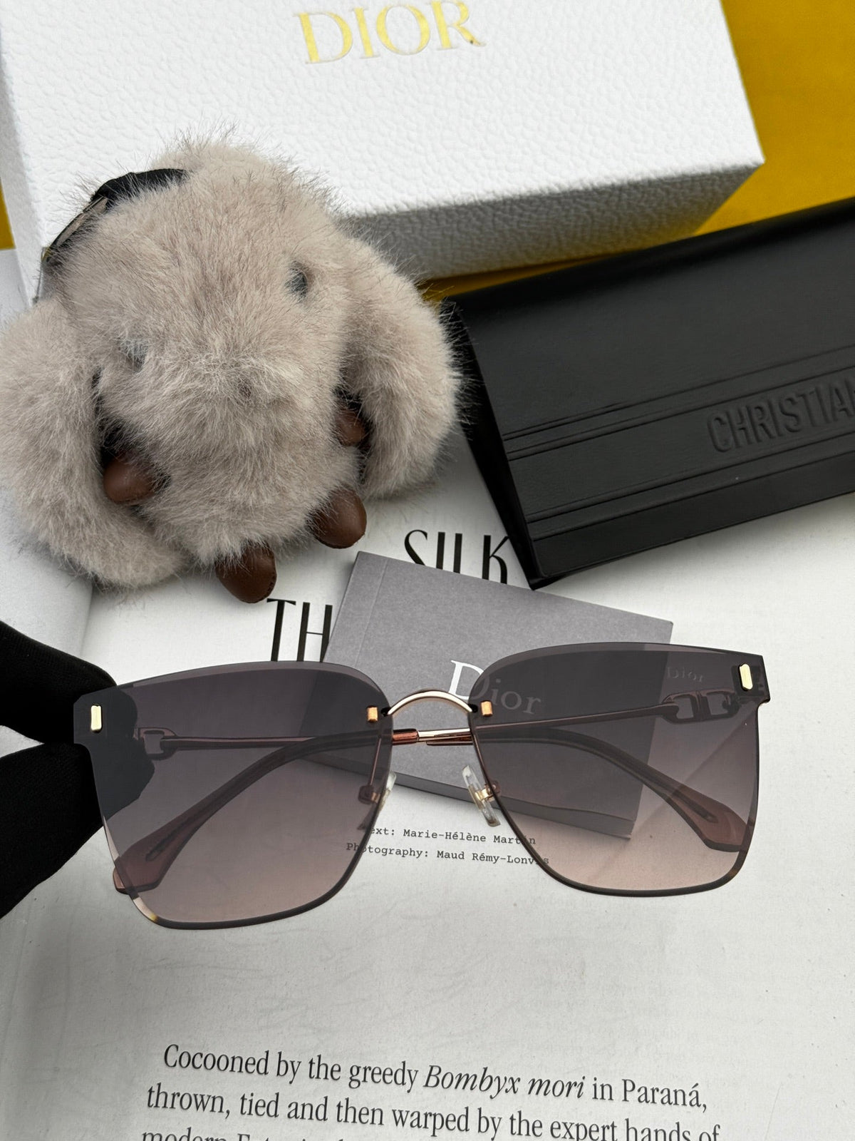 MONTAIGNE SUNGLASS CD4641 IN METAL