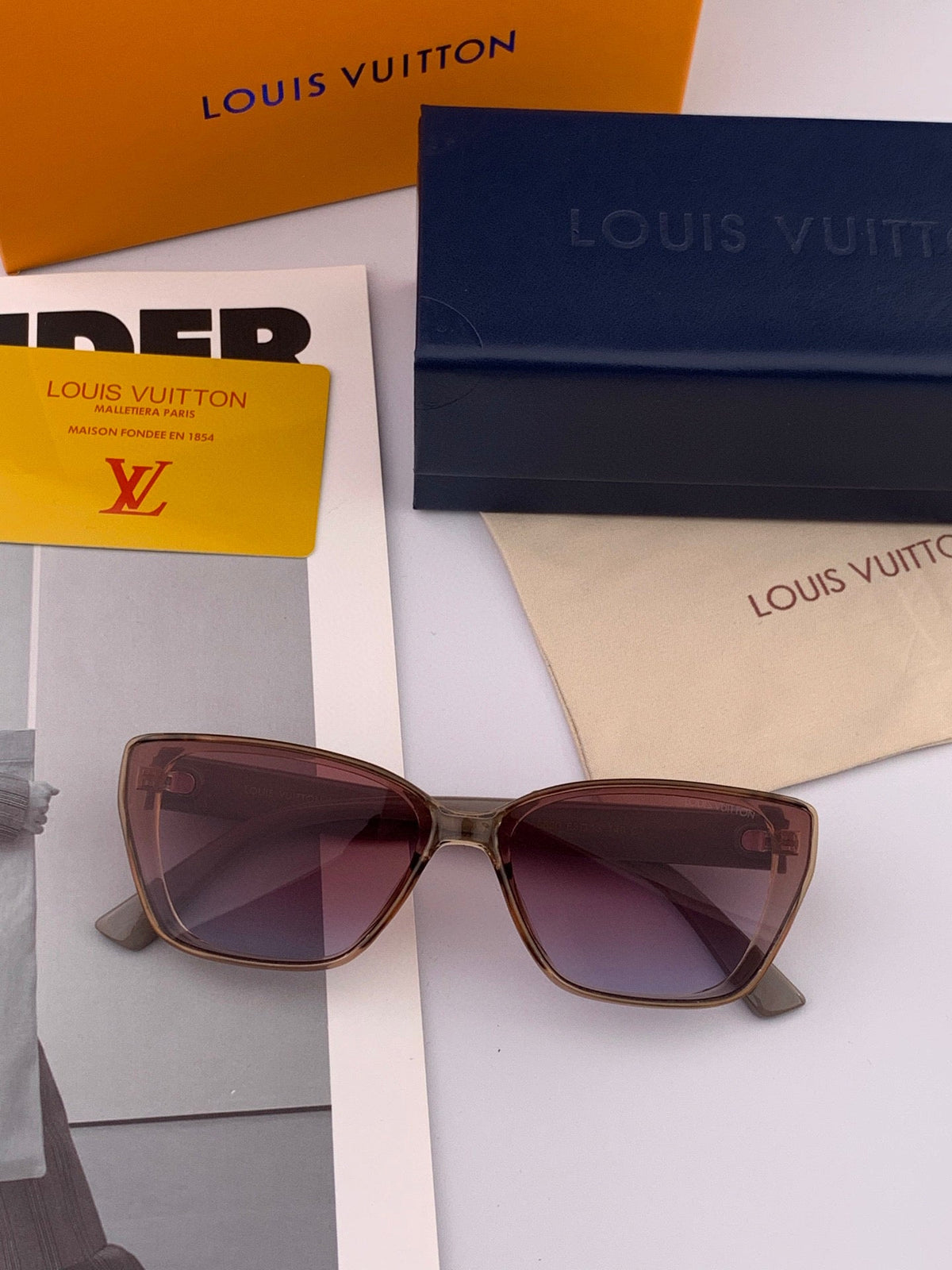 CAT EYE SUNGLASSES L0552 IN ACETATE