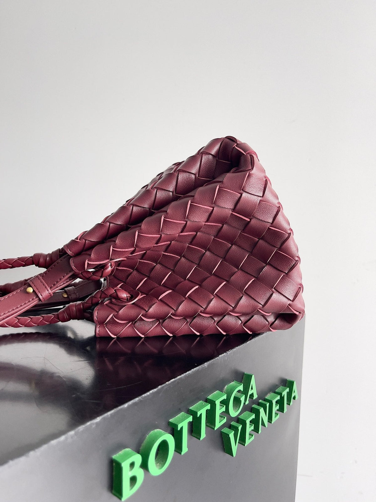 BV Small Parachute 21 Burgundy Lambskin Ghw