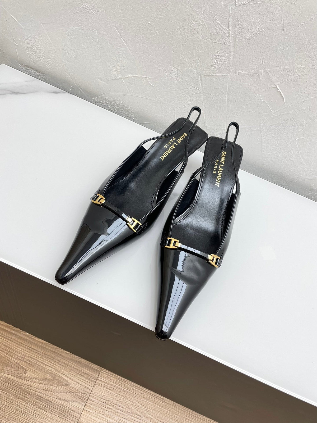 CARINE SLINGBACK PUMPS 45 IN PATENT BLACK LEATHER