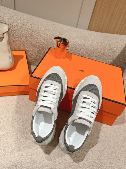 MAINLAND SNEAKER IN PALE GRAY SUEDE AND SMOKE GRAY BREATHABLE MESH FABRIC