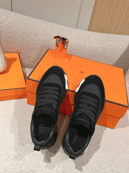 MAINLAND SNEAKER IN BLACK SUEDE AND BREATHABLE MESH FABRIC