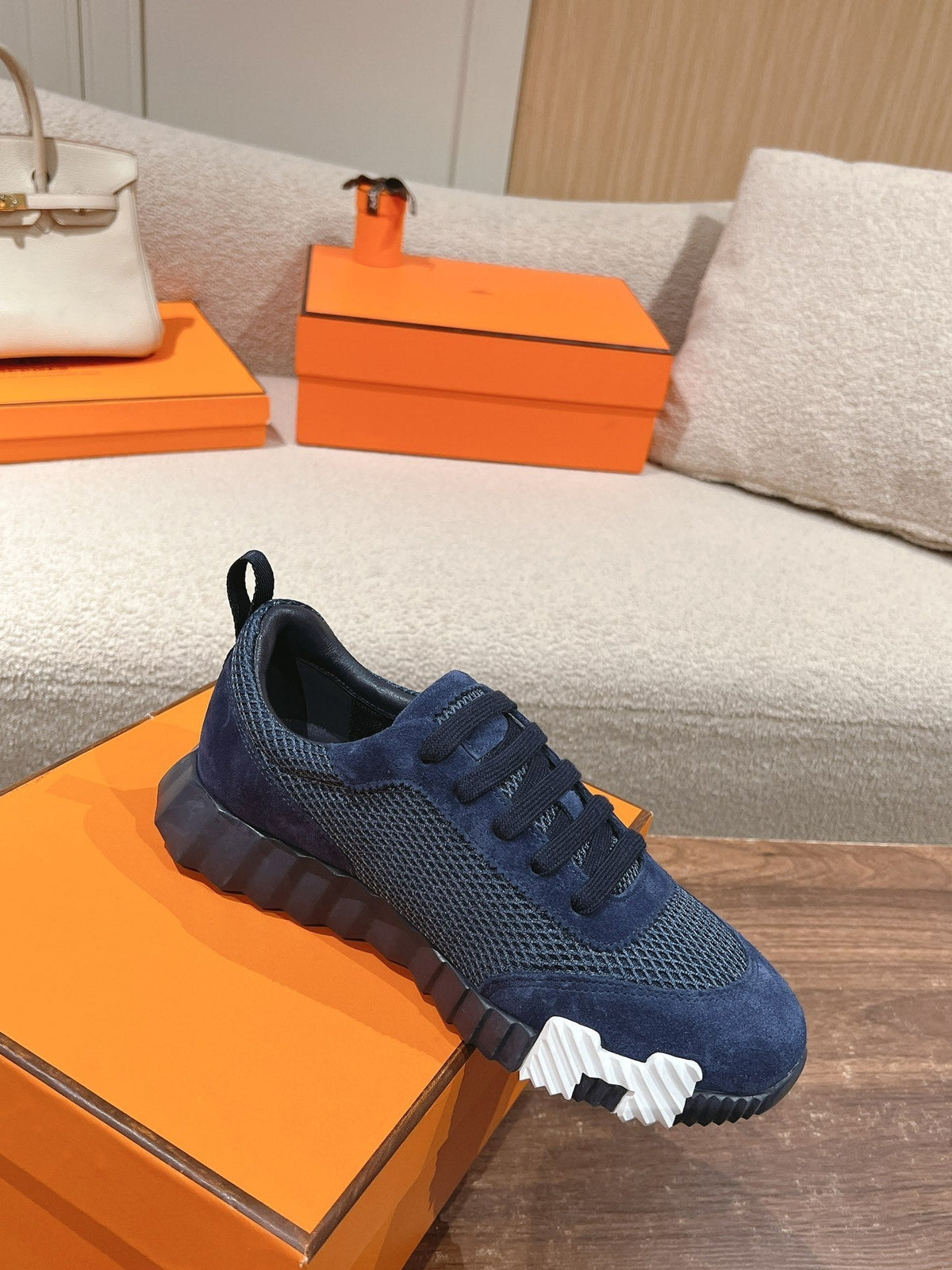 MAINLAND SNEAKER IN CLASSIC BLUE SUEDE AND BREATHABLE MESH FABRIC