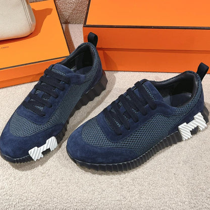 MAINLAND SNEAKER IN CLASSIC BLUE SUEDE AND BREATHABLE MESH FABRIC