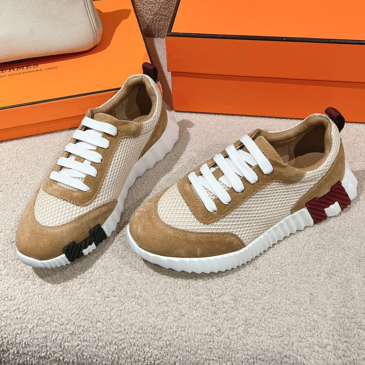 MAINLAND SNEAKER IN PEANUT BROWN SUEDE AND WHITE BREATHABLE MESH FABRIC