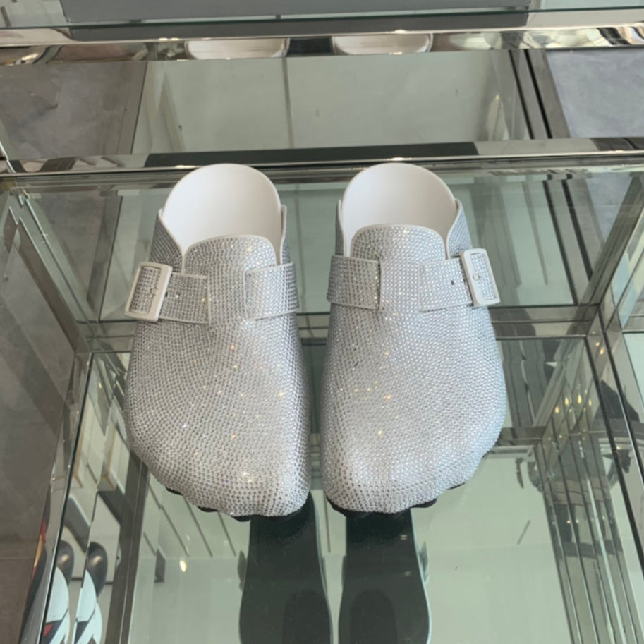 BIRKENSTOCK CLOG ATTACHED RHINESTONES IN WHITE CALFSKIN