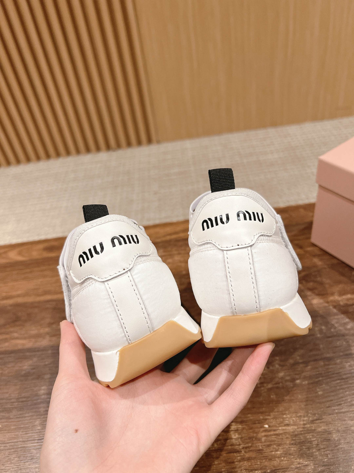 BALLET SHOES IN WHITE LAMBSKIN AND FABRIC ANTI-SLIP RUBBER SOLE