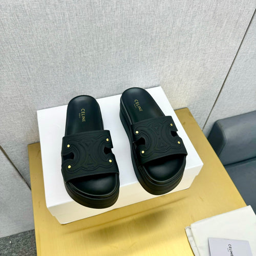 BLOCK SLIDES WITH TRIOMPHE IN BLACK SMOOTH CALFSKIN