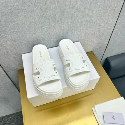 BLOCK SLIDES WITH TRIOMPHE IN WHITE SMOOTH CALFSKIN
