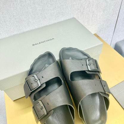 BIRKENSTOCK SLIPPERS IN BLACK CALFSKIN