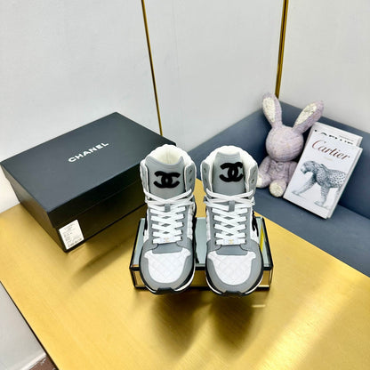 ATHLETIC SHOES IN WHITE MIX ASH GRAY CALFSKIN