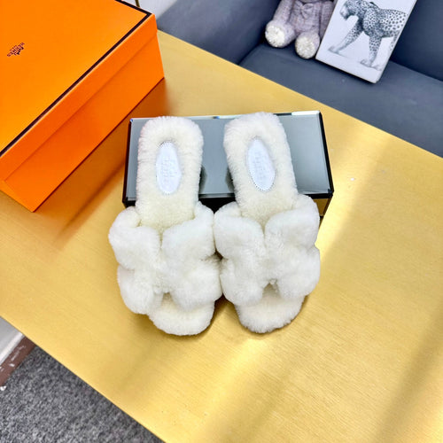 0RAN SHEARLING SANDALS WHITE