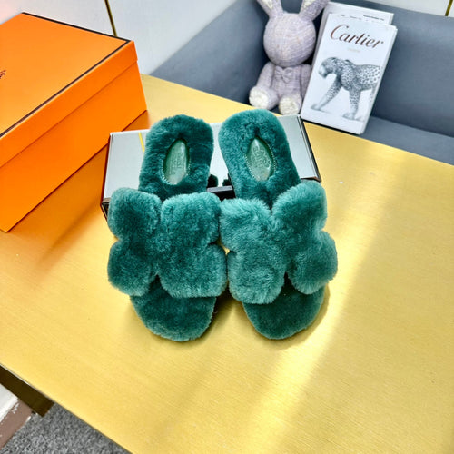 0RAN SHEARLING SANDALS TEAL GREEN