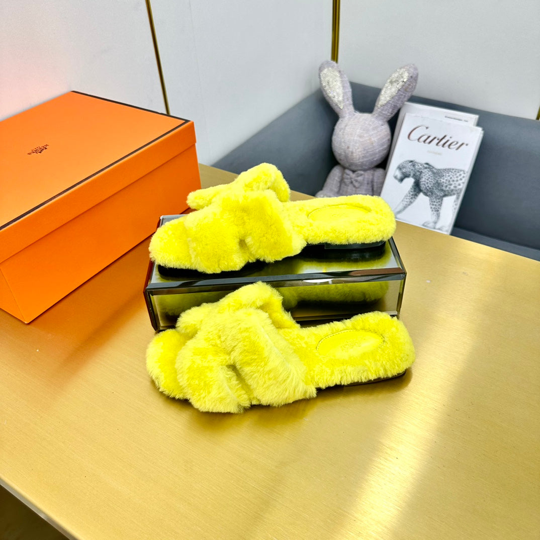 0RAN SHEARLING SANDALS SUNSHINE YELLOW