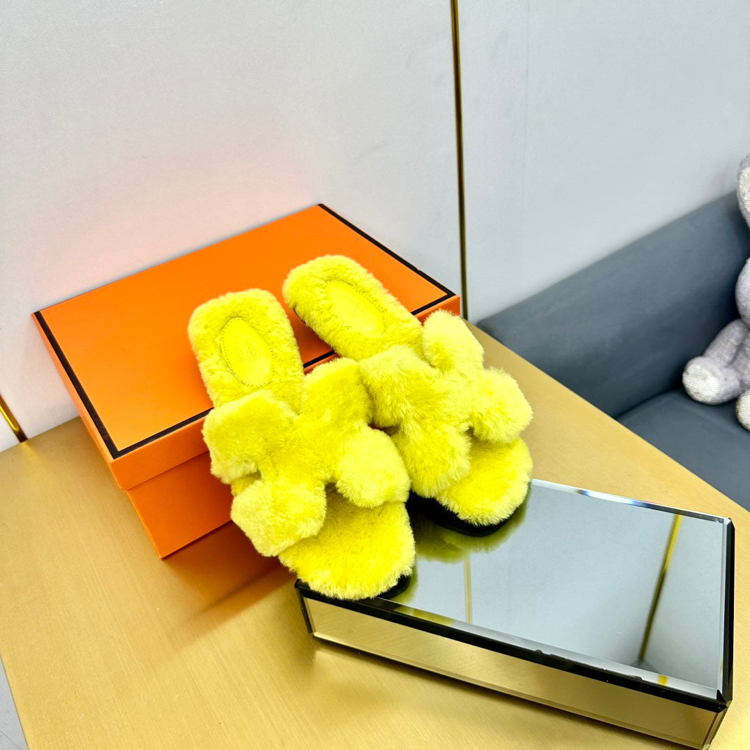 0RAN SHEARLING SANDALS SUNSHINE YELLOW