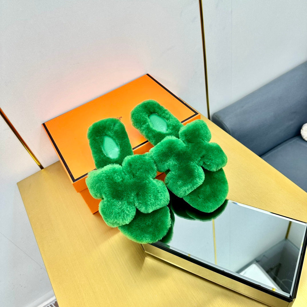 0RAN SHEARLING SANDALS LAWN GREEN