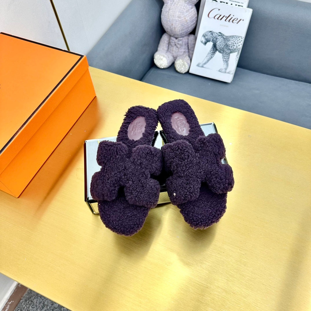 0RAN SHEARLING SANDALS EGGPLANT PURPLE