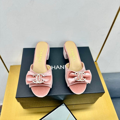 BOWKNOT RHINESTONES MID HEEL MULE IN LIGHT PINK VELVET