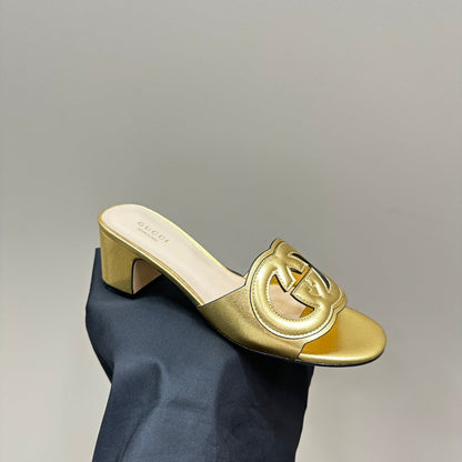 MID-HEEL 5 CM MULE IN GOLDEN CALFSKIN