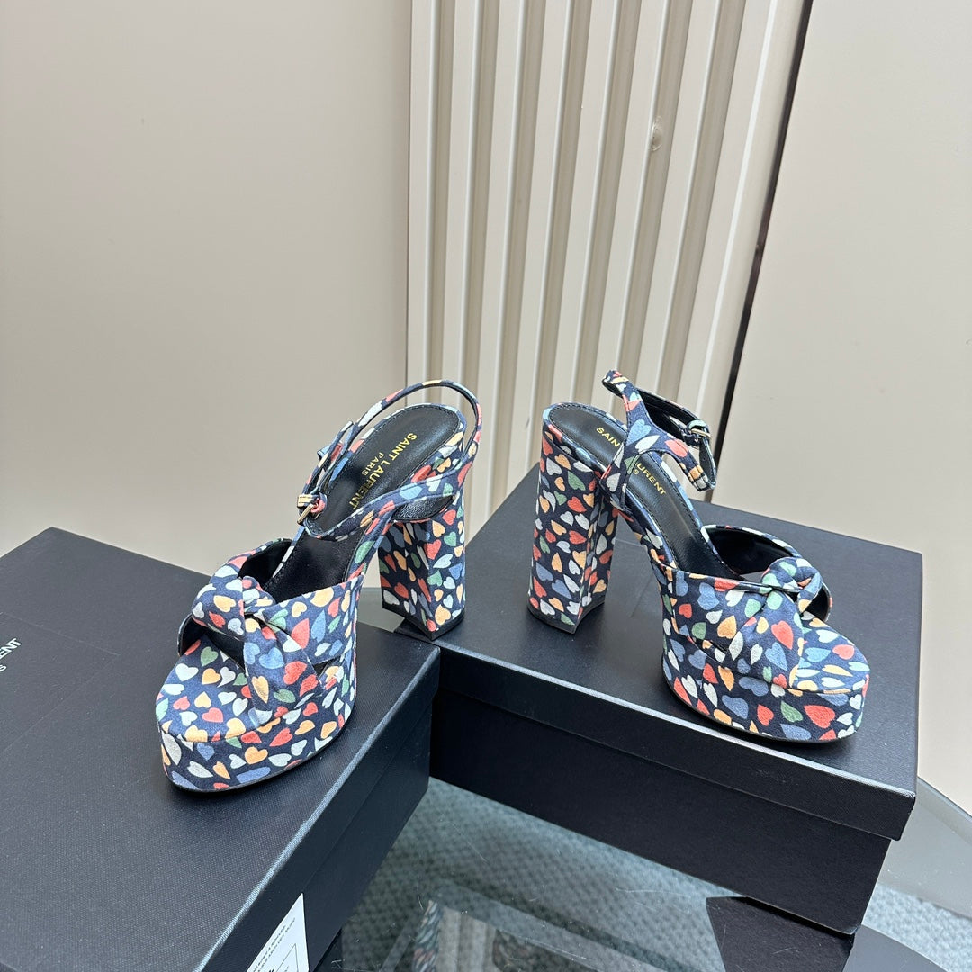 BIANCA PLATFORM SANDALS IN COLORFUL HEARTS PRINT VELVET