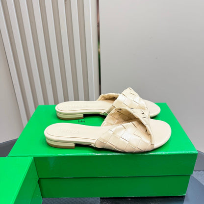 BLINK FLAT MULE IN PALE YELLOW INTRECCIATO LEATHER