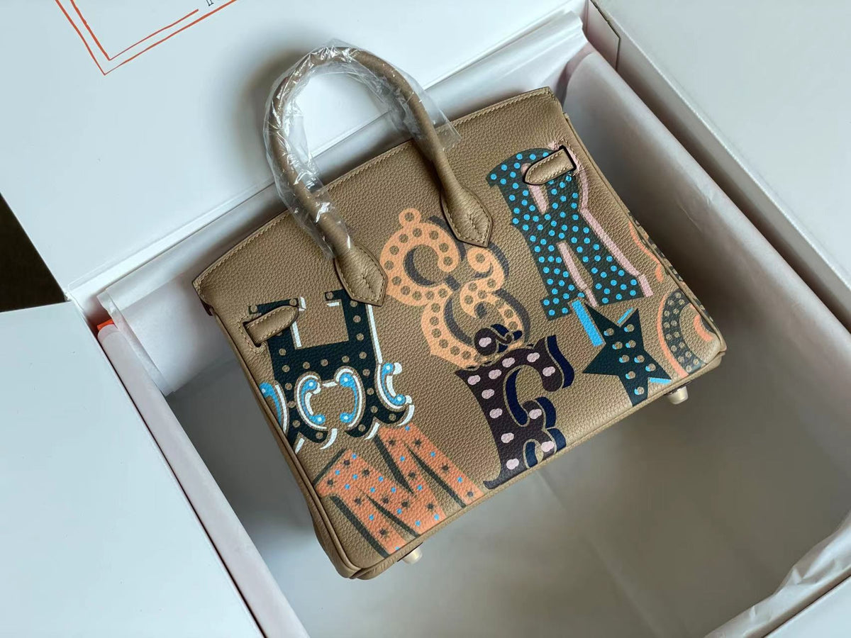 BIRKIN 25 BAG IN PEANUT BROWN CALFSKIN WITH COLORFUL STICKER