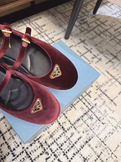 MARY JANE FLAT WITH TRIANGLE LOGO IN SANGRIA RED VELVET