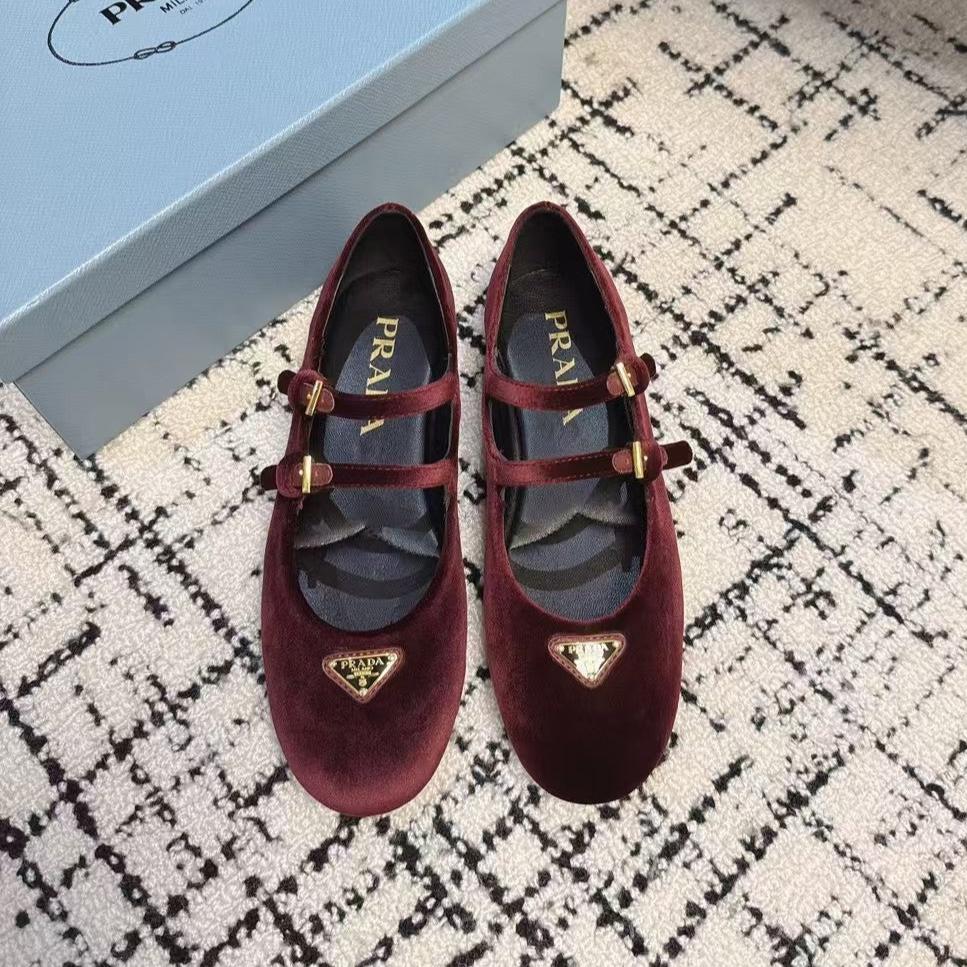 MARY JANE FLAT WITH TRIANGLE LOGO IN SANGRIA RED VELVET