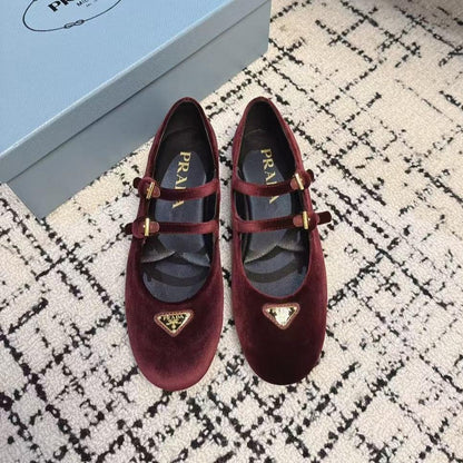 MARY JANE FLAT WITH TRIANGLE LOGO IN SANGRIA RED VELVET