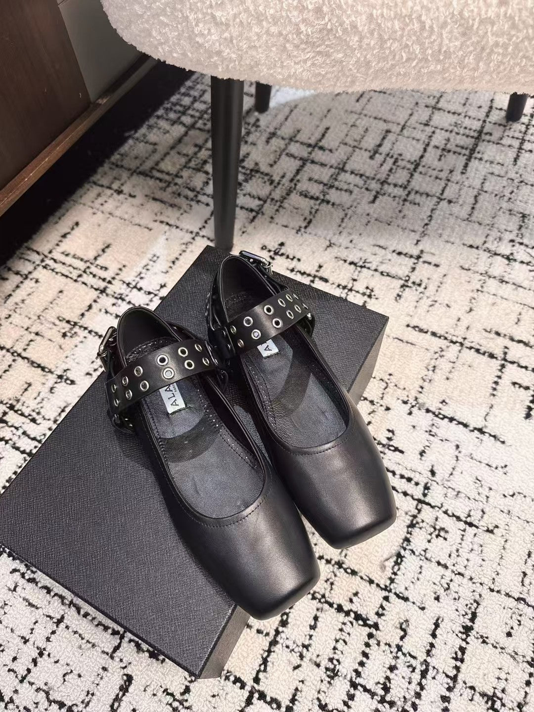 BIKER BALLET FLATS IN BLACK CALFSKIN