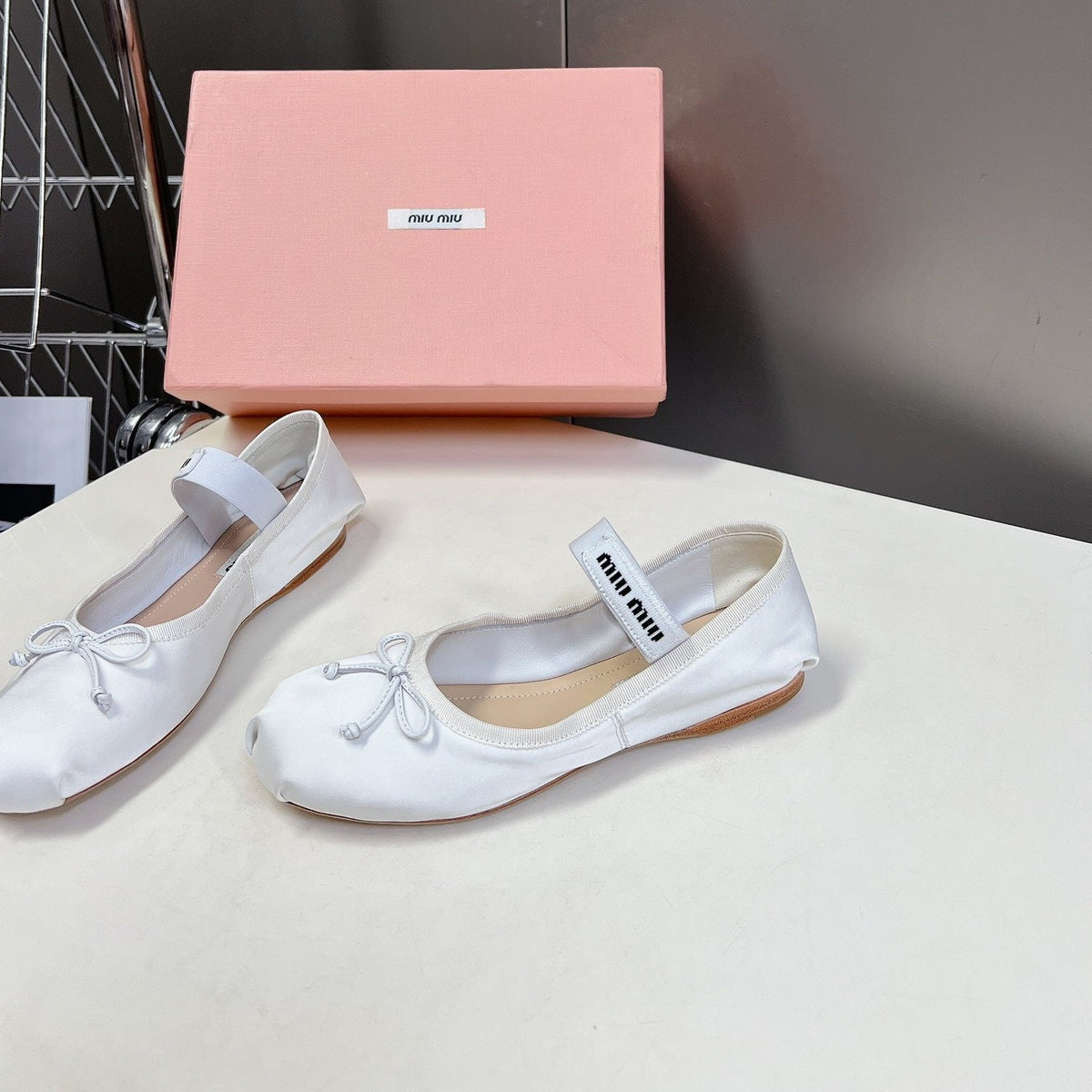 BALLET FLAT SHOES WHITE GLOSSY SHEEPSKIN